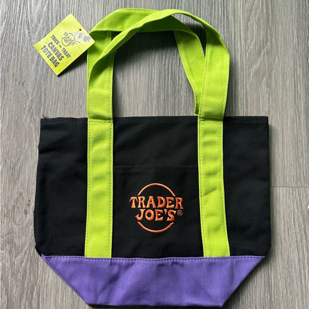 NWT Trader Joe’s Trick or Trick Canvas Tote Bag